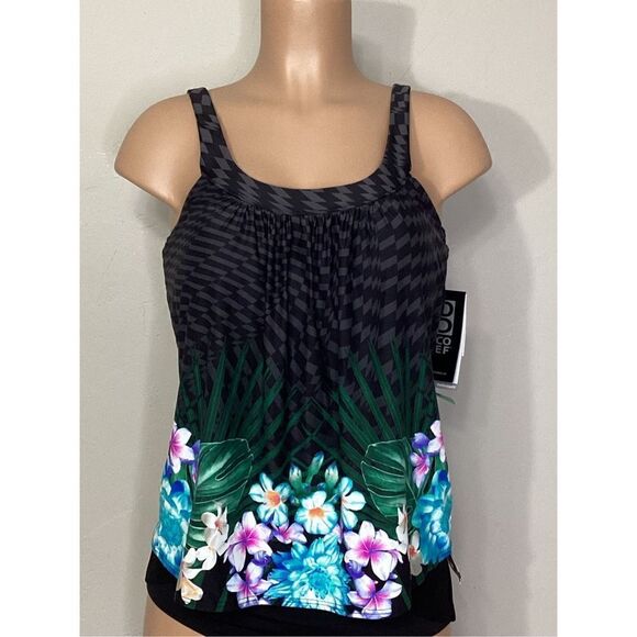 New. Coco Reef bra sized tankini top. Size 34C. Retails $84 - Picture 2 of 8